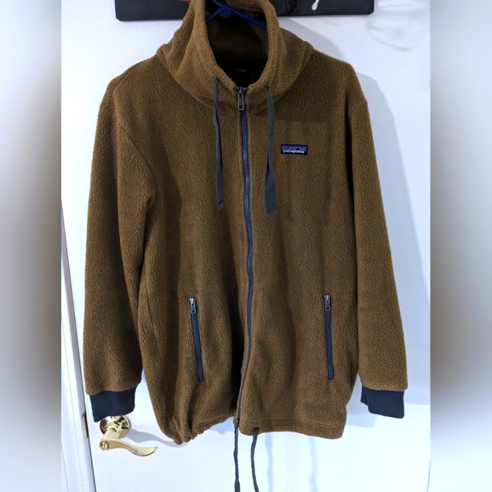 Patagonia Women's Shearling Jacket Bear Brown Small